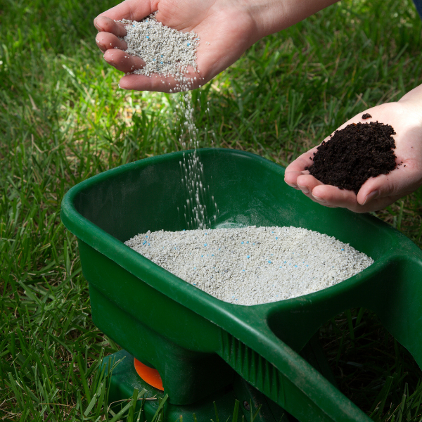 Fall Lawn Care Tips and Best Practices in Johnson City - lawn fertilizers